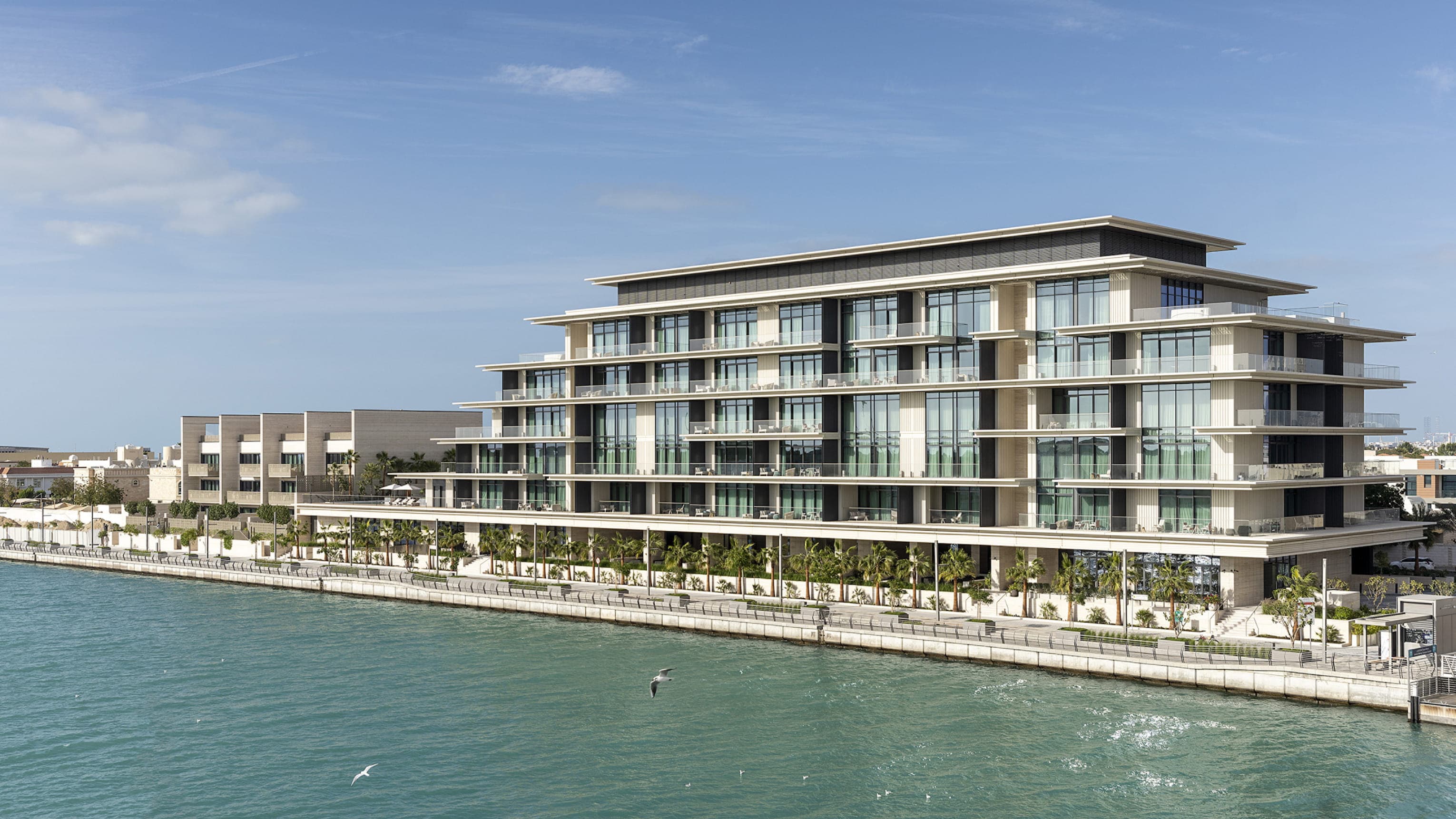 Four Seasons Private Residences at Jumeirah - Thumbnail 2